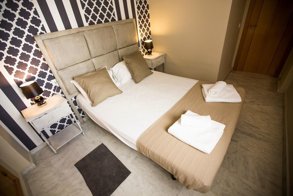 Ab Dominicum Apartamentos Málaga Oda fotoğraf